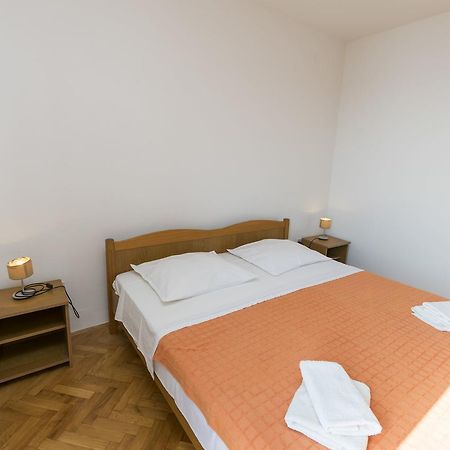 Apartments Jere Stipe Primošten Exterior foto
